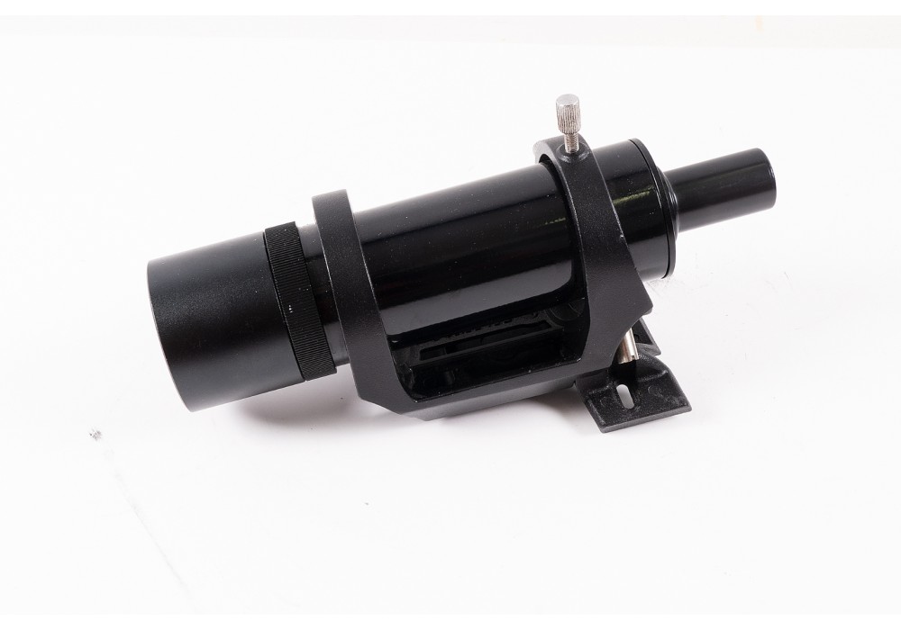 Celestron 9x50 Finderscope with SCT Tube Bracket Celestron 9x50 Finderscope with SCT Tube Bracket