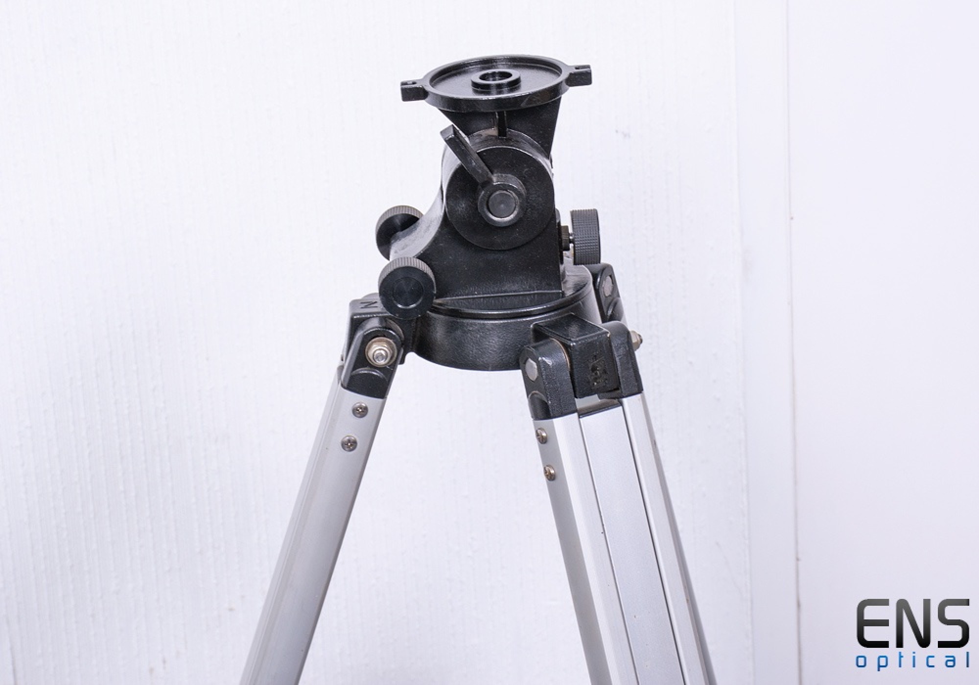 Meade 2024 field tripod