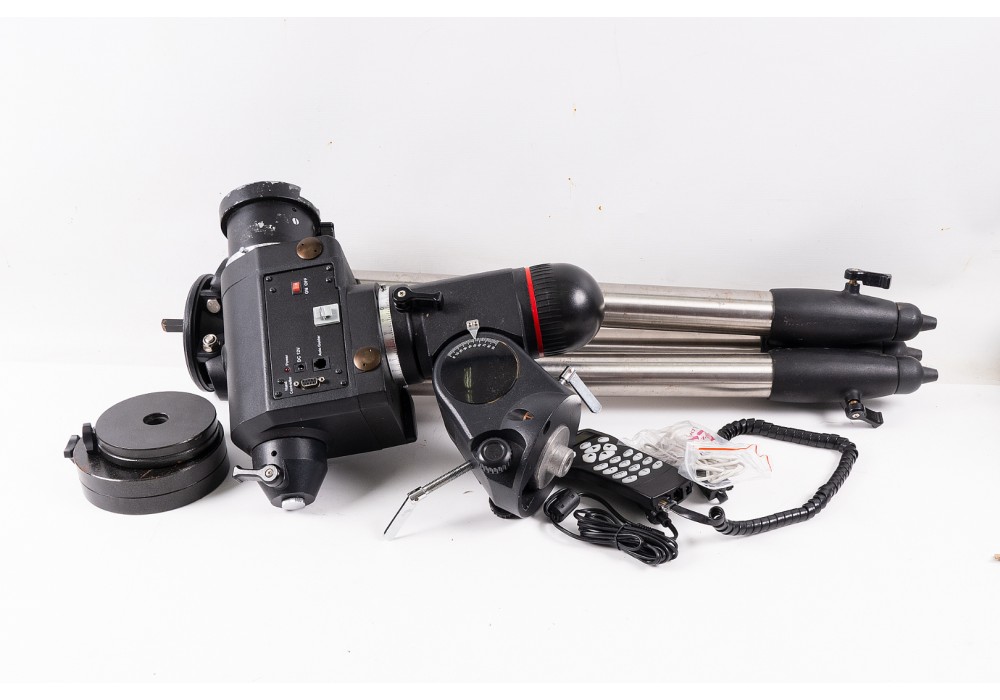 Skywatcher EQ6 Synscan Goto Mount & Tripod 