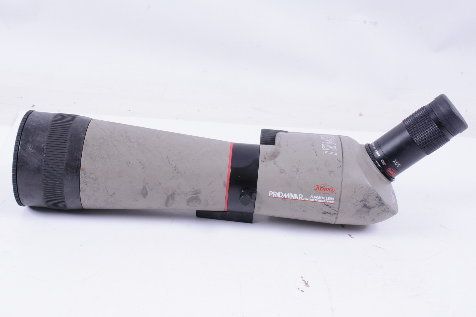 Kowa TSN823 82mm Angled Fluorite Spotting Scope 2060x Zoom