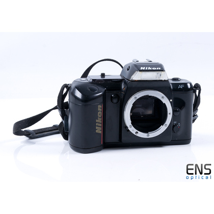 Nikon F-401s 35mm Film SLR Camera Body Only - JAPAN *SPARES*